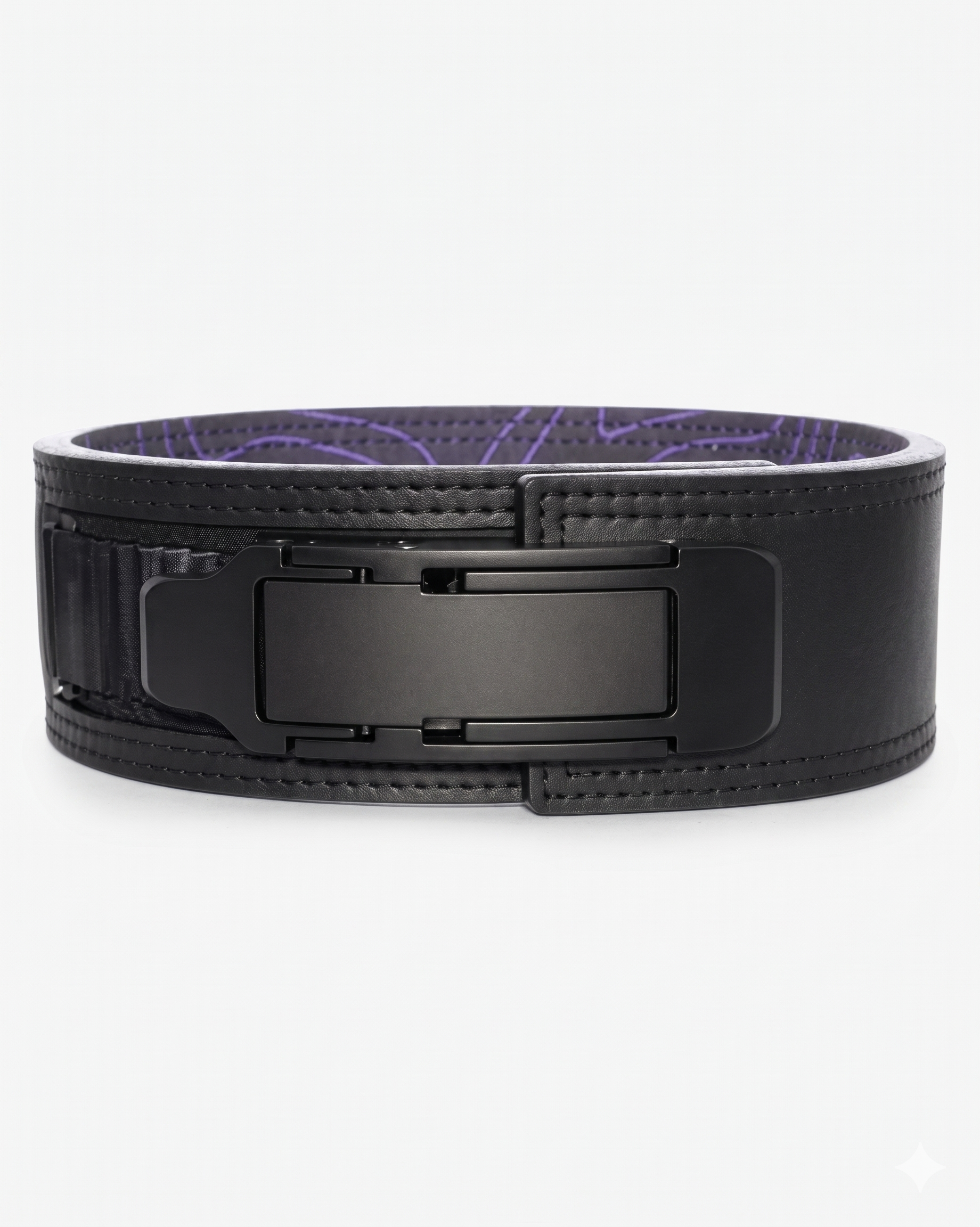 Adjustable lever belt